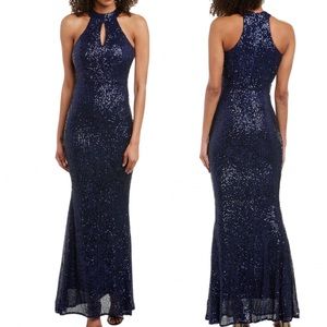 KALINNU stretch sequin gown. NWT